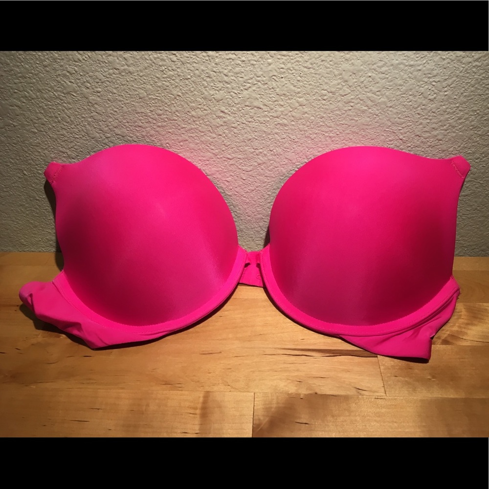 Victoria’s Secret bra